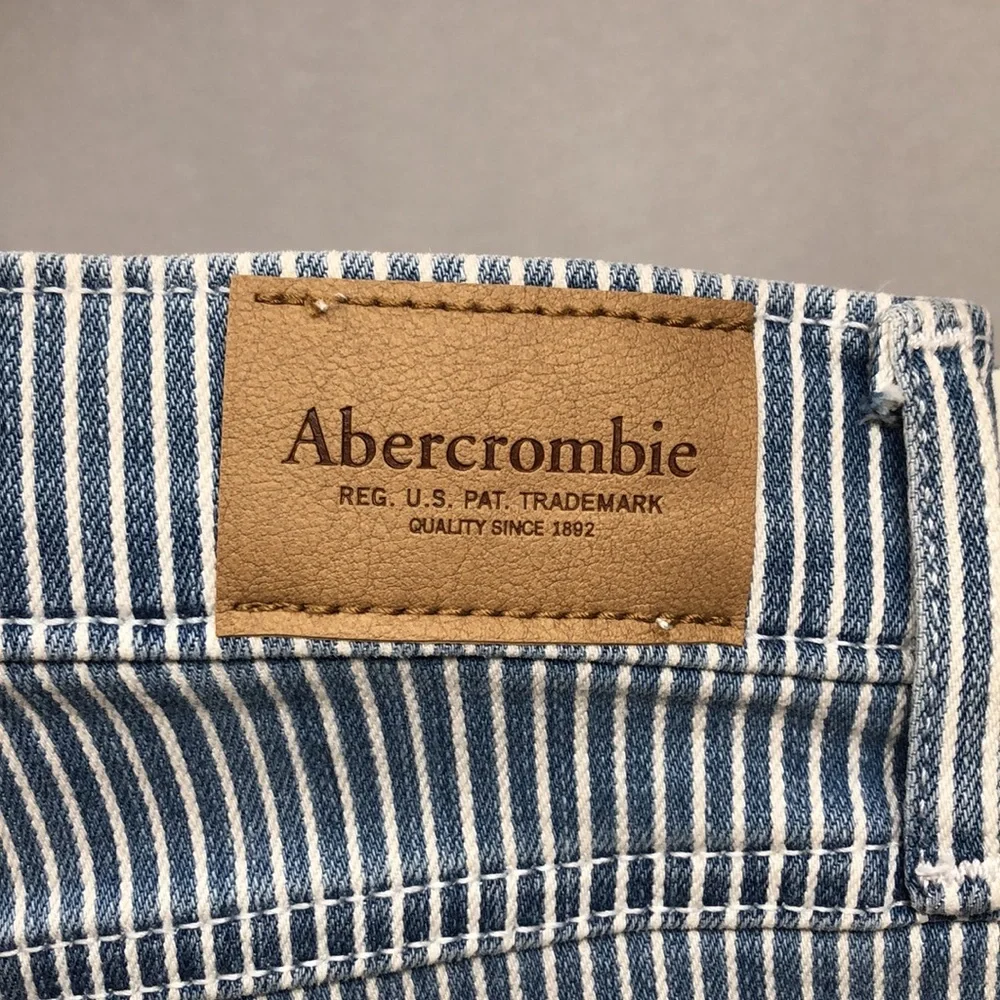 Abercrombie Kids Shorts Mid Rise Midi 13/14 Regular Blue & White Stripe Denim - Picture 9 of 15